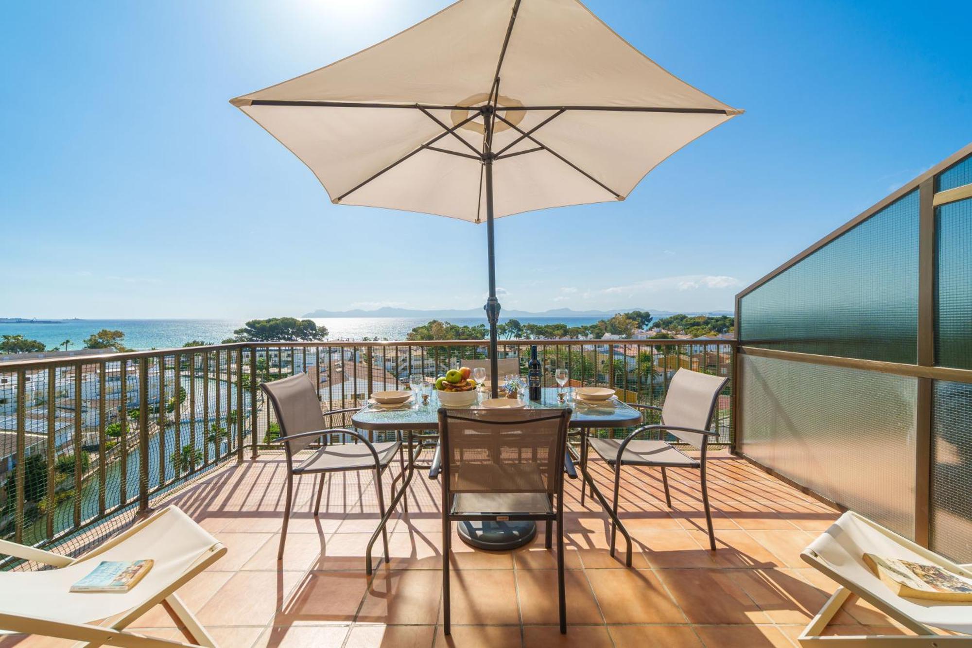 Apartment The Shell Ii, Beach Views And Pool Alcudia  Exterior foto